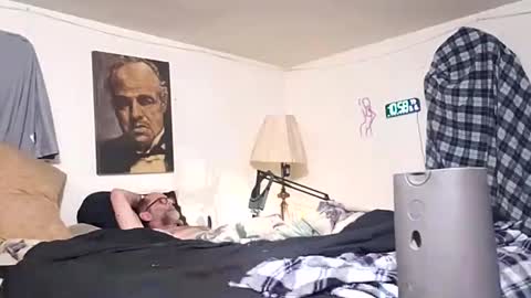 Snapshot of iamjoshuaedward chatting on December 2024 03:54:01 AM Joslynn online show from December 2024 03:54:01 AM