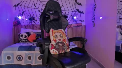 Nayuta online show from October 2025 08:11:02 PM