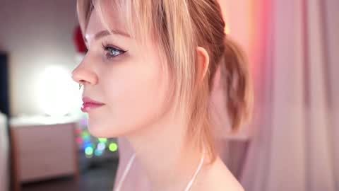 Snapshot of iamninamint chatting on January 2025 07:28:01 PM Nina  online show from January 2025 07:28:01 PM