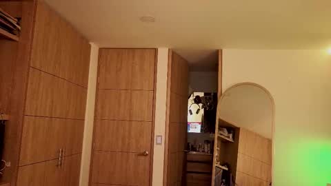 Nyxy online show from February 2026 11:00:02 AM