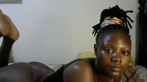 iampolca online show from February 2025 07:35:02 PM