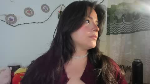 Snapshot of iamrouusie chatting on May 2026 03:44:01 AM Rosie online show from May 2026 03:44:01 AM