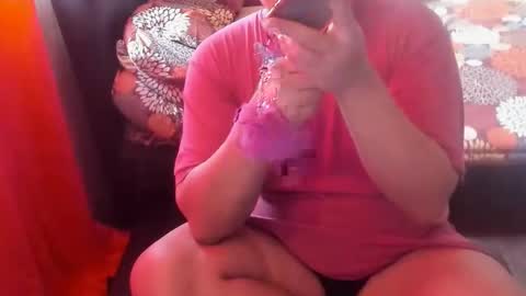 Snapshot of iamsuprememistress chatting on November 2025 07:47:02 AM MADAM MISTRESS ASIANA online show from November 2025 07:47:02 AM