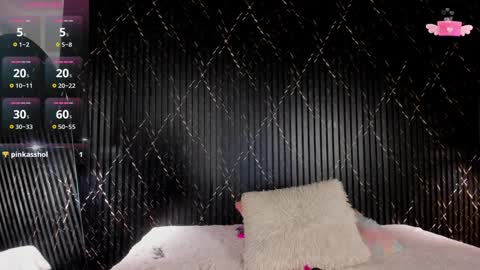 Snapshot of iamvictoria06 chatting on December 2024 11:14:01 PM V I C T O R I A online show from December 2024 11:14:01 PM