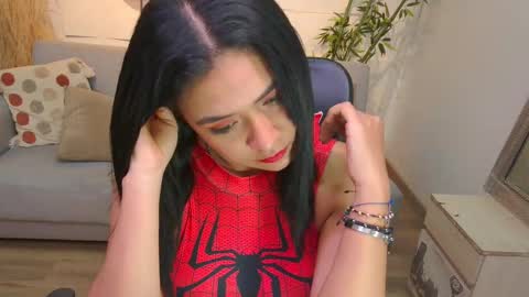 iamxamira online show from October 2025 01:44:01 AM