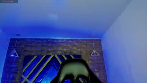 IAN CASTILLO online show from April 2026 11:19:01 AM