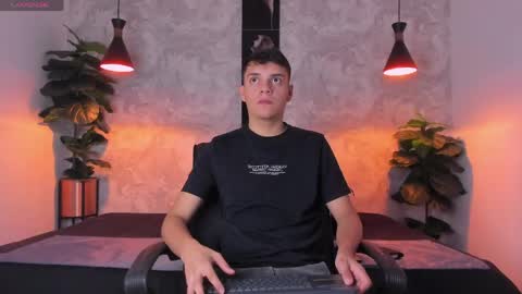 ian_jacob online show from April 2026 07:55:01 PM