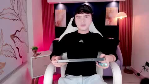 Ian  online show from March 2026 01:01:01 PM