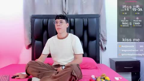 Ian  online show from March 2026 08:59:01 PM