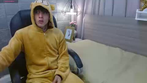 Snapshot of iancute_ chatting on September 2025 09:47:02 PM ian online show from September 2025 09:47:02 PM