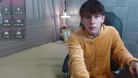 Snapshot of iancute_ chatting on September 2025 03:17:01 AM ian online show from September 2025 03:17:01 AM