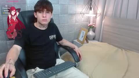 Snapshot of iancute_ chatting on September 2025 08:19:01 PM ian online show from September 2025 08:19:01 PM