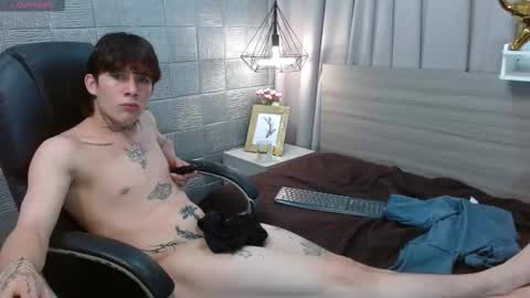 Snapshot of iancute_ chatting on September 2025 12:27:02 AM ian online show from September 2025 12:27:02 AM