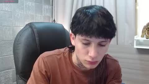 Snapshot of iancute_ chatting on October 2025 08:30:02 PM ian online show from October 2025 08:30:02 PM