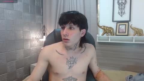 Snapshot of iancute_ chatting on November 2025 08:13:01 AM ian online show from November 2025 08:13:01 AM