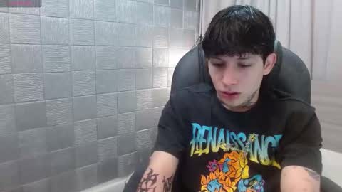 Snapshot of iancute_ chatting on November 2025 03:06:01 AM ian online show from November 2025 03:06:01 AM