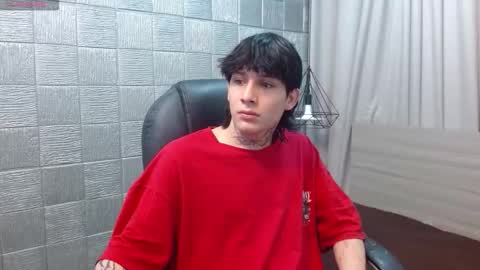 Snapshot of iancute_ chatting on December 2025 01:02:02 AM ian online show from December 2025 01:02:02 AM