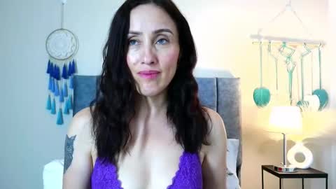 Iberian Moon online show from September 2025 11:26:01 AM