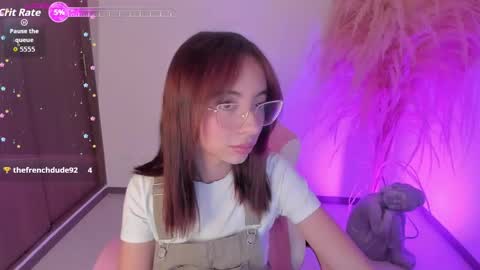 Ibiza online show from November 2025 01:15:02 AM