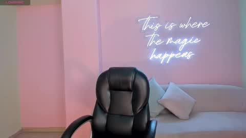 Snapshot of ibizajacobs chatting on September 2025 12:30:01 PM Ibiza online show from September 2025 12:30:01 PM