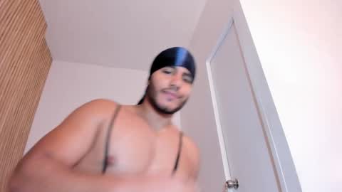 Snapshot of ibraiimm chatting on October 2025 10:43:02 PM Ibraim online show from October 2025 10:43:02 PM