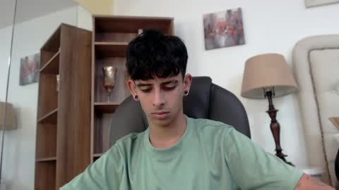 ibratxandy online show from April 2026 07:18:02 PM