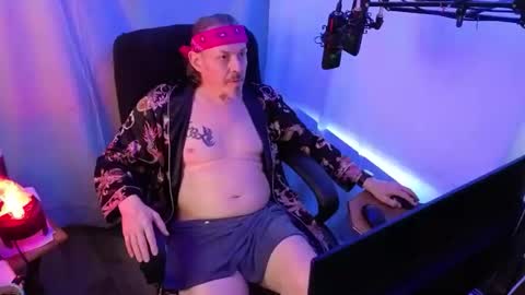 Rich online show from April 2026 11:35:01 PM