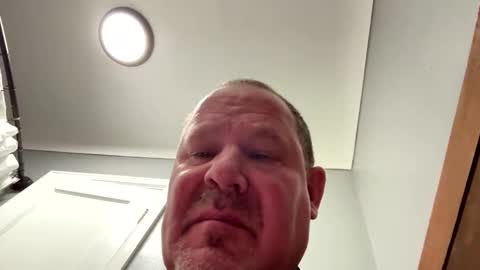 icanmakeyousquirt69 online show from April 2026 06:46:01 PM