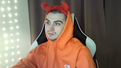 MAX online show from February 2025 03:19:01 PM