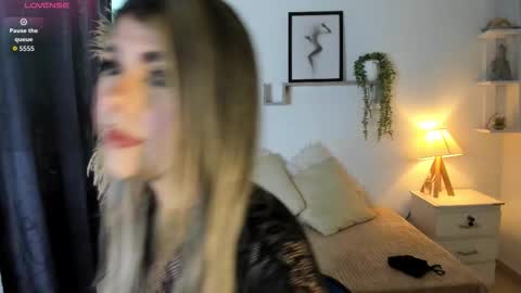 Snapshot of ice_y_abigail chatting on November 2025 11:58:01 AM ice_y_abigail online show from November 2025 11:58:01 AM