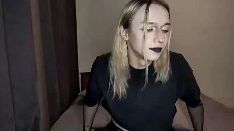 Snapshot of icebenz chatting on December 2025 03:52:01 PM Jade online show from December 2025 03:52:01 PM