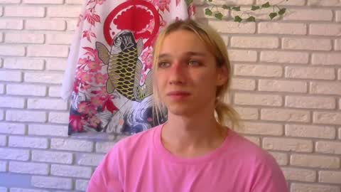 Jade online show from July 2026 01:02:02 PM
