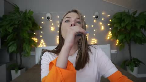 Danielle online show from January 2025 02:19:01 PM