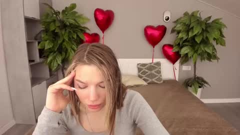 Danielle online show from February 2025 01:40:02 PM