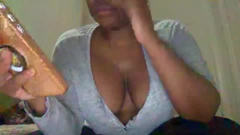 Snapshot of icedcoffeex chatting on April 2026 08:01:02 PM icedcoffeex online show from April 2026 08:01:02 PM