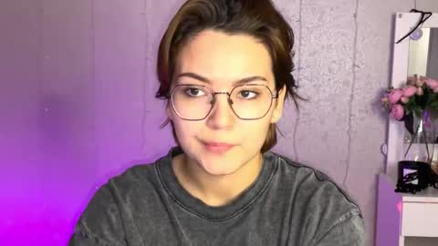 Snapshot of iceeheart chatting on November 2025 10:36:01 PM Ksenia online show from November 2025 10:36:01 PM