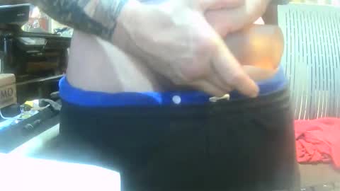 Snapshot of iceman00074 chatting on February 2025 08:02:02 AM iceman00074 online show from February 2025 08:02:02 AM