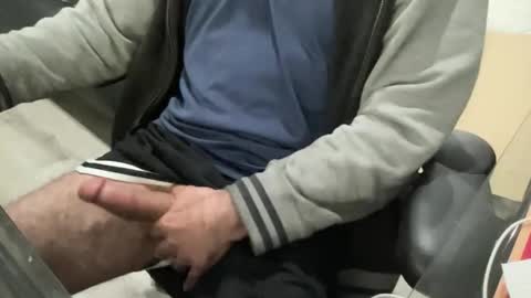 icewoodg online show from March 2026 05:51:02 PM