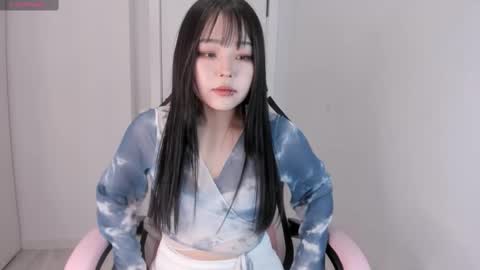 Hitomi   online show from February 2025 01:06:01 PM