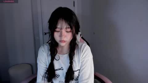 Hitomi   online show from October 2025 07:31:02 PM