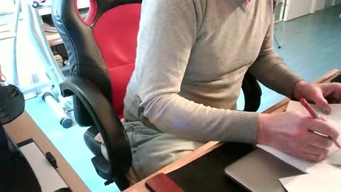 Snapshot of icumalot4you chatting on February 2025 04:05:01 PM icumalot4you online show from February 2025 04:05:01 PM