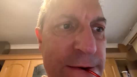 Snapshot of icums4u chatting on September 2025 08:37:02 AM icums4u online show from September 2025 08:37:02 AM