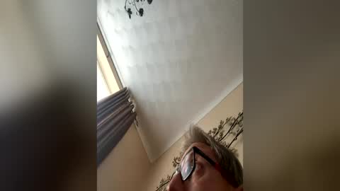 Snapshot of icums4u chatting on July 2026 04:02:01 PM icums4u online show from July 2026 04:02:01 PM