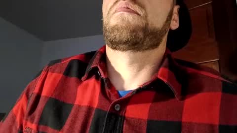 Snapshot of icyfucktoy chatting on November 2025 04:44:02 AM icyfucktoy online show from November 2025 04:44:02 AM