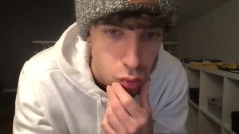 Snapshot of icyninesix chatting on December 2024 07:39:02 PM icyninesix online show from December 2024 07:39:02 PM