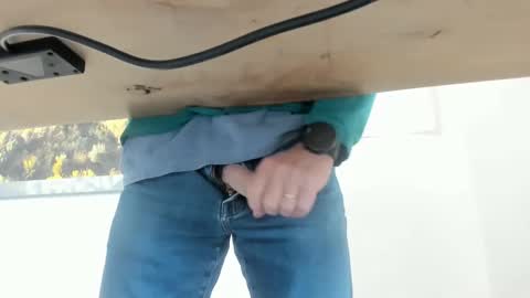 idfunguy2023 online show from September 2025 07:48:02 PM