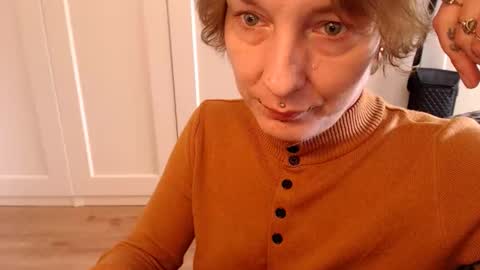 Snapshot of ifk_donkeysfr chatting on October 2025 10:27:01 AM Ifk Donkeys online show from October 2025 10:27:01 AM