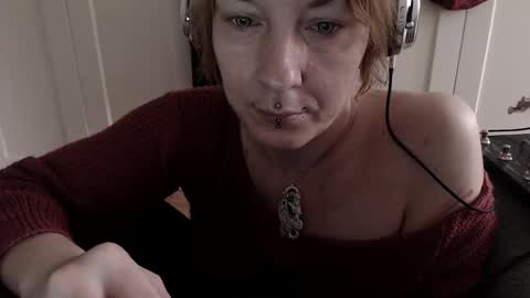 Snapshot of ifk_donkeysfr chatting on November 2025 08:29:02 AM Ifk Donkeys online show from November 2025 08:29:02 AM