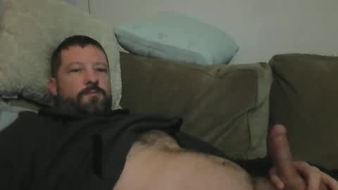 Snapshot of ifuk1stdate chatting on January 2025 02:47:02 PM Hung office Stud online show from January 2025 02:47:02 PM