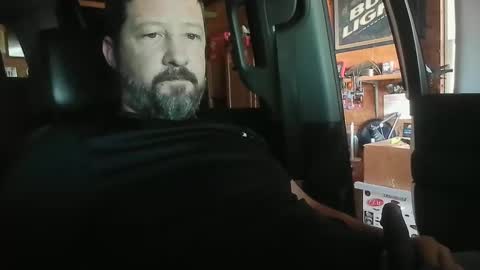 Snapshot of ifuk1stdate chatting on February 2025 07:00:01 PM Hung office Stud online show from February 2025 07:00:01 PM